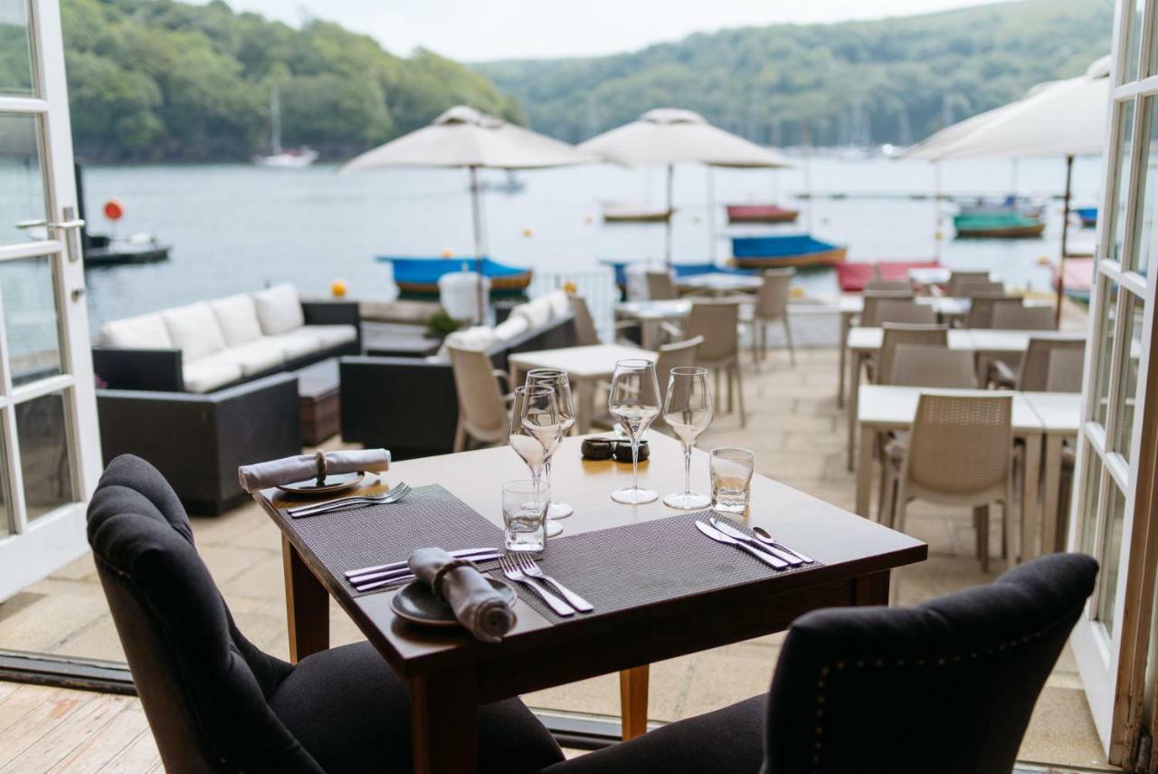 The Old Quay House Hotel Фоуи Екстериор снимка
